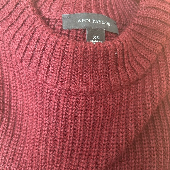 Ann Taylor Burgundy Sweater - Picture 2 of 2